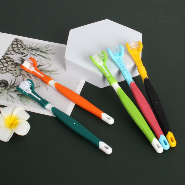 Pet Supplies Three-head Toothbrush Oral Cleaning - Image 3